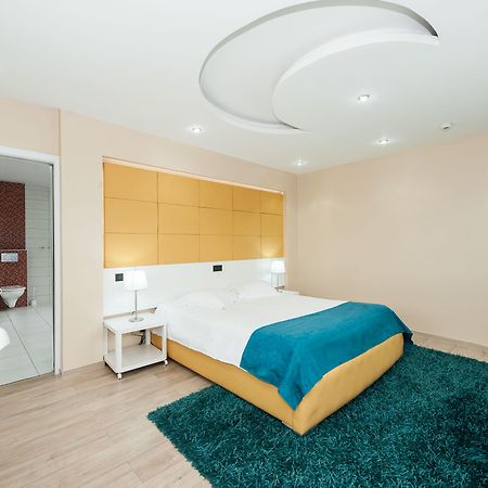 Hotel Phenix Dilbeek Exterior foto