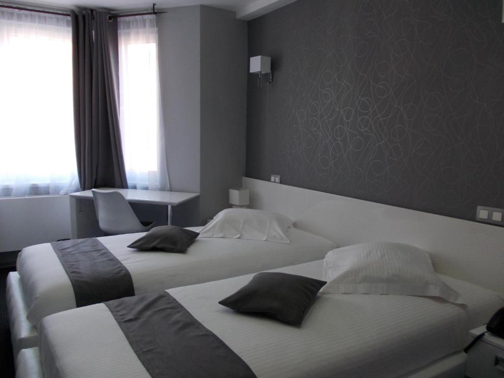 Hotel Phenix Dilbeek Habitación foto