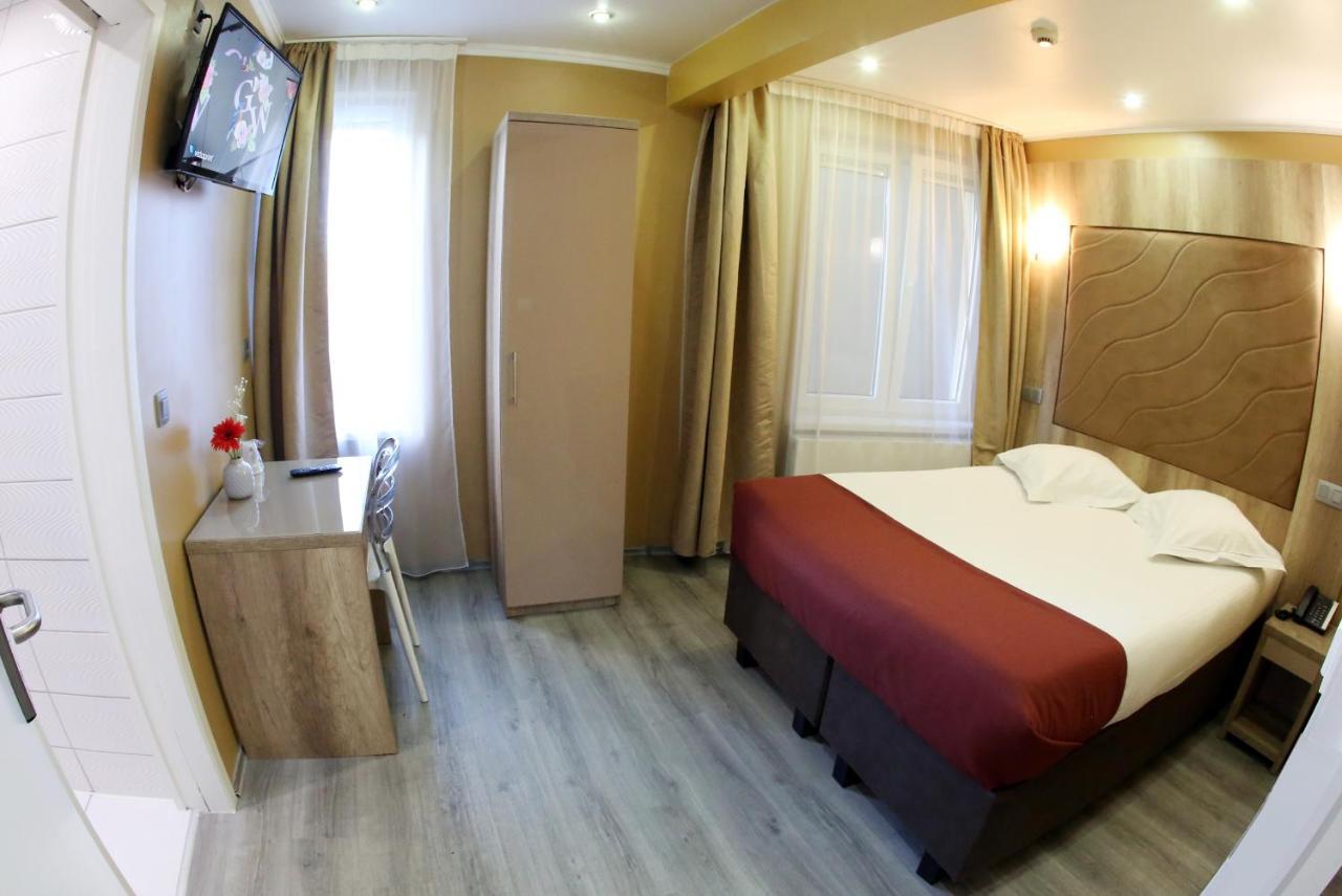 Hotel Phenix Dilbeek Exterior foto